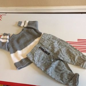 5/$30 Cat & Jack pants and sweater set